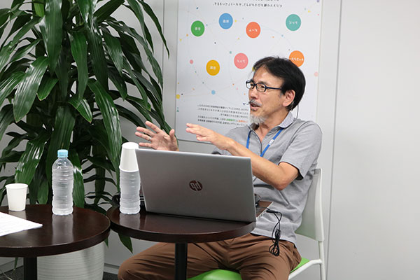本間氏