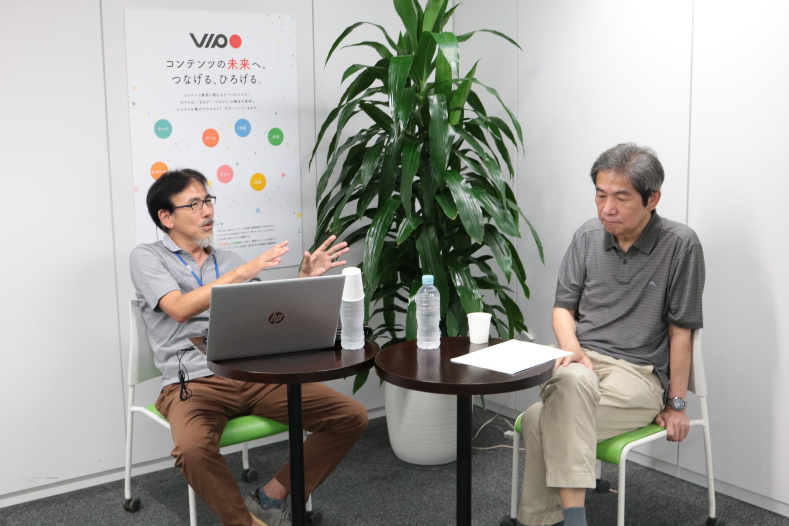加藤氏対談風景