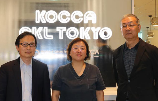 李 惠恩（イ ヘウン）氏とVIPO市井、槙田とのスリーショット