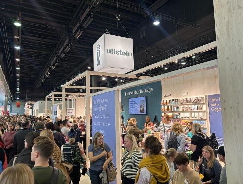 「フランクフルト ブックフェア 2025」会場の様子